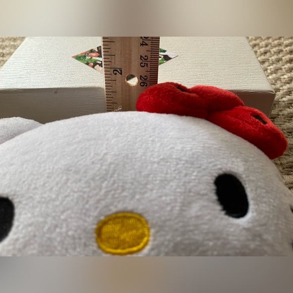 Hello Kitty plush card holder - Picture 9 of 16